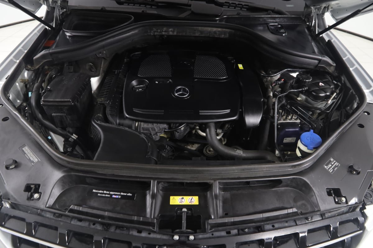 Used 2015 Mercedes-Benz ML 350 4MATIC image 46