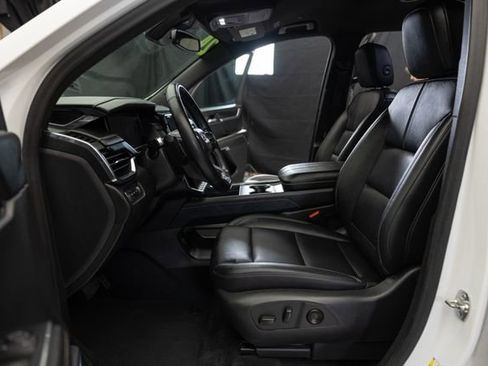 Used 2024 GMC Acadia Elevation AWD/4WD image 13