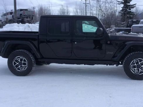 New 2026 Jeep Gladiator Rubicon image 9