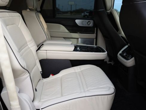 Used 2020 Lincoln Navigator L Black Label w/ Cargo Convenience Package image 42