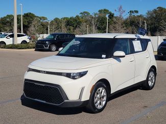 Used 2024 Kia Soul LX w/ Option Group 015 video 2