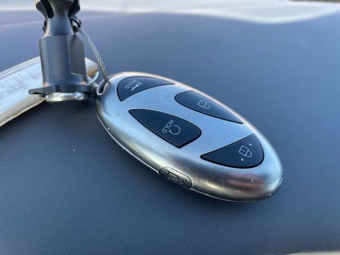 Used 2025 Hyundai Santa Fe SEL image 27