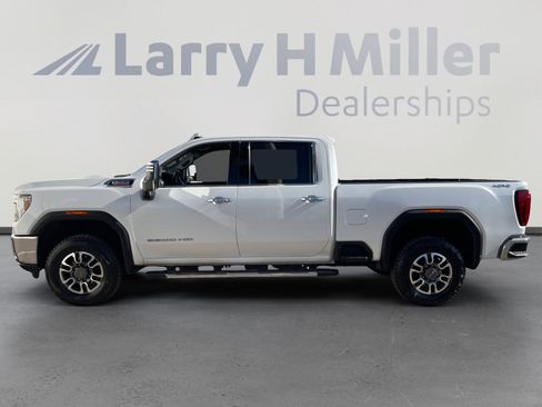 Used 2023 GMC Sierra 3500 SLT w/ SLT Premium Package image 2