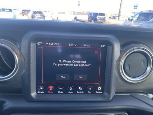 Used 2023 Jeep Gladiator Overland image 22