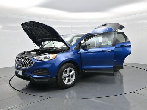 Used 2024 Ford Edge SE image 22