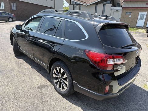 Used 2016 Subaru Outback 2.5i Limited AWD/4WD image 12