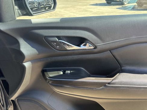 Used 2019 GMC Acadia SLT w/ LPO, Black Accent Package image 14