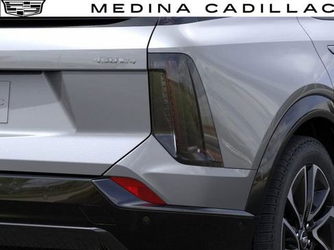 New 2026 Cadillac Optiq Sport 1 image 11