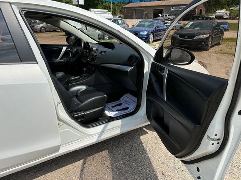 Used 2013 MAZDA MAZDA3 i Grand Touring FWD image 17
