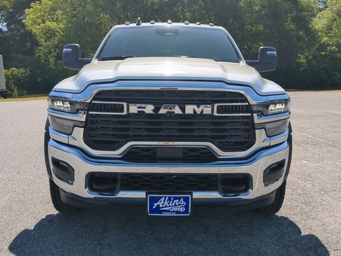 New 2026 RAM 5500 Tradesman image 7