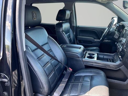 Used 2015 GMC Sierra 1500 SLE w/ SLE Value Package AWD/4WD image 7