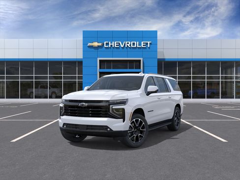 New 2026 Chevrolet Suburban RST w/ Comfort Package AWD/4WD image 8