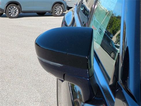 New 2026 INFINITI QX60 Luxe w/ Cargo Package image 12