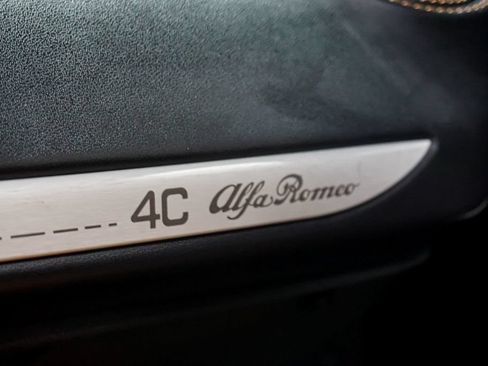 Used 2020 Alfa Romeo 4C Spider w/ Bright Package RWD image 72