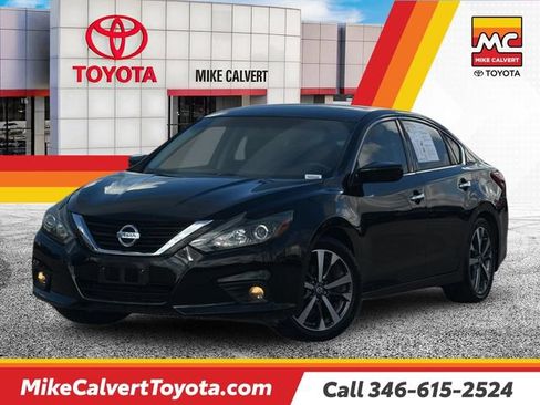 Used 2017 Nissan Altima 2.5 SR FWD image 1