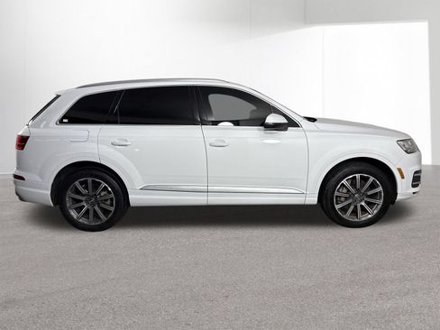 Used 2017 Audi Q7 3.0T Prestige AWD/4WD image 37
