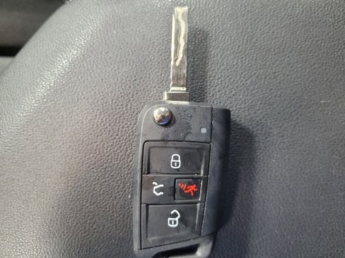 Used 2024 Volkswagen Jetta S FWD image 32