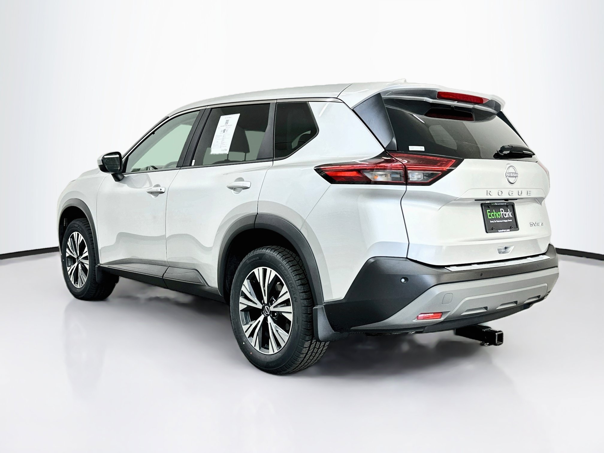 Used 2023 Nissan Rogue SV AWD/4WD image 5