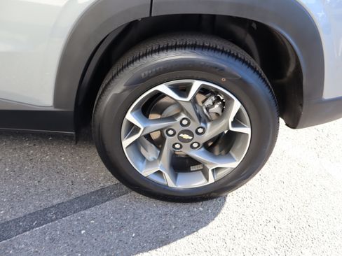 Certified 2024 Chevrolet Trax LT image 39