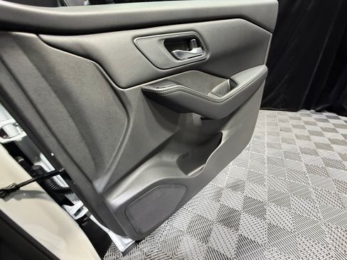New 2026 Nissan Rogue SV FWD image 16
