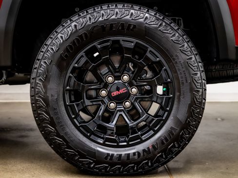 Used 2026 GMC Canyon Elevation w/ Convenience Package AWD/4WD image 38