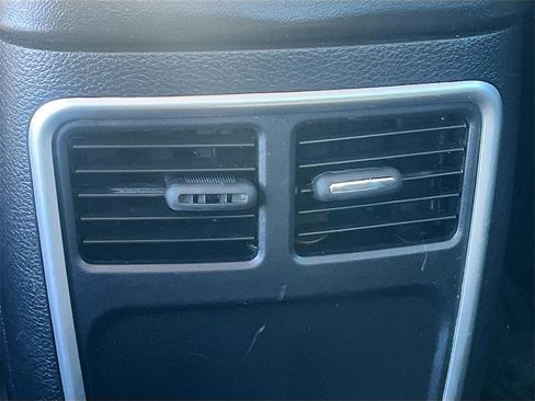 Used 2021 Chrysler 300 Touring w/ Sport Appearance Package image 25