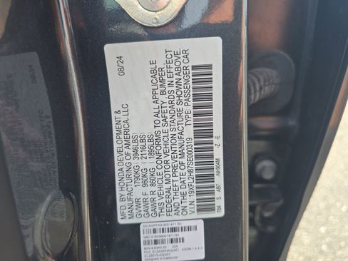 Certified 2025 Honda Civic Sport image 28