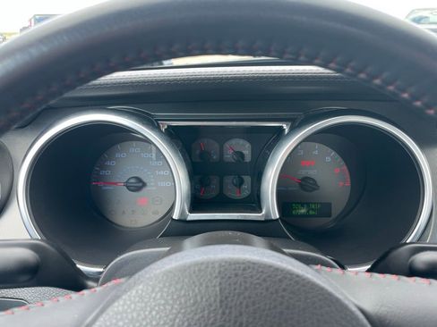 Used 2008 Ford Mustang Shelby GT500 RWD image 9