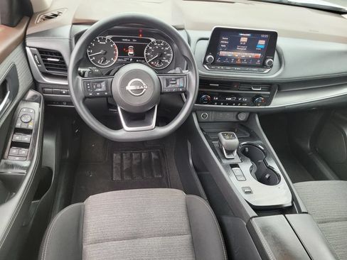Used 2023 Nissan Rogue SV FWD image 15