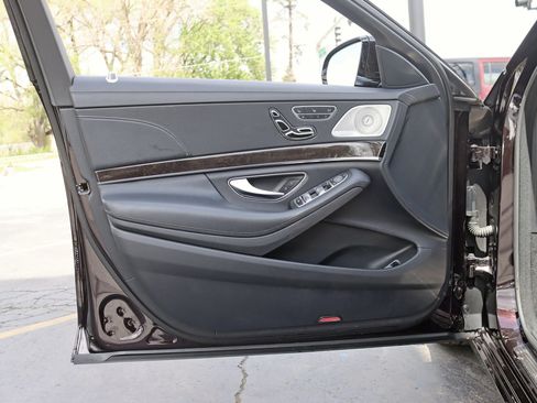 Used 2015 Mercedes-Benz S 550 4MATIC Sedan image 34