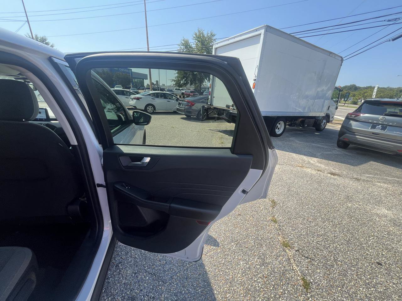 Used 2021 Ford Escape SE FWD image 46