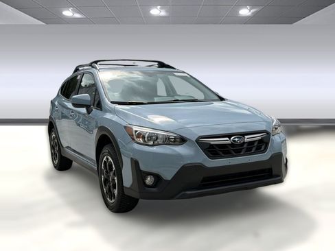 Used 2021 Subaru Crosstrek 2.0i Premium w/ Moonroof Package AWD/4WD image 7