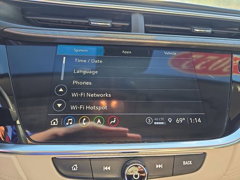 Used 2022 Buick Encore GX Essence w/ Advanced Technology Package image 20