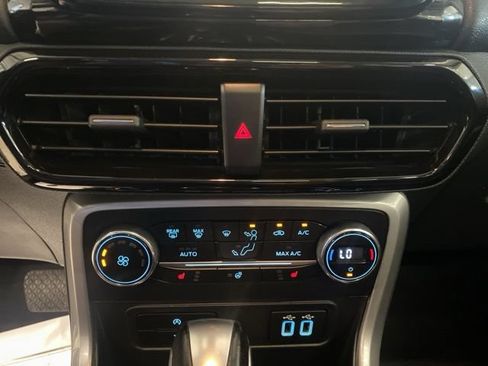 Used 2019 Ford EcoSport Titanium AWD/4WD image 24
