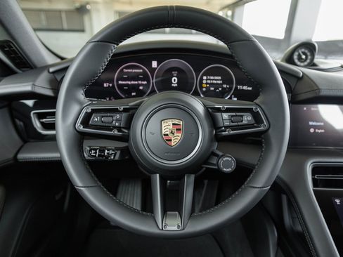 Used 2025 Porsche Taycan 4 image 13