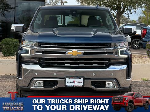 Used 2021 Chevrolet Silverado 1500 LTZ w/ LTZ Premium Package image 2