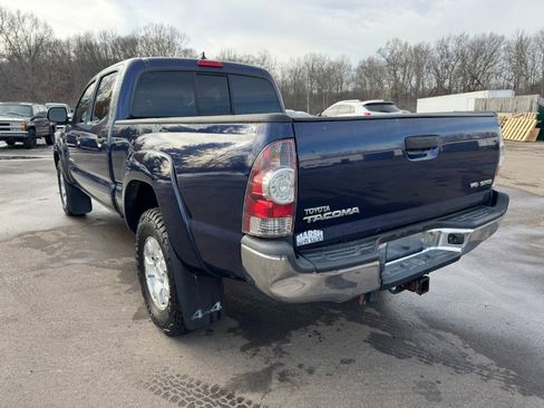 Used 2012 Toyota Tacoma 4x4 Double Cab image 3