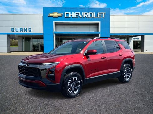 Used 2025 Chevrolet Equinox ACTIV w/ Safety and Technology Package image 1