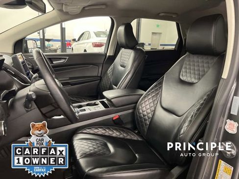 Used 2024 Ford Edge Titanium image 15