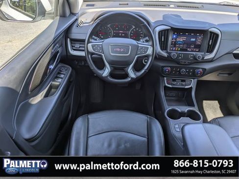 Used 2022 GMC Terrain SLT w/ Elevation Edition FWD image 16