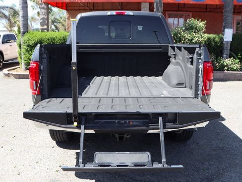 Used 2017 Ford F150 Lariat AWD/4WD image 8
