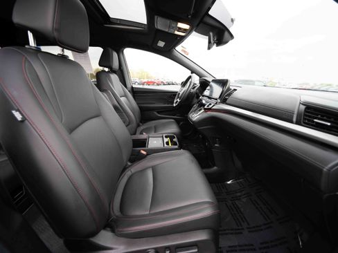 Used 2025 Honda Odyssey Sport-L image 27