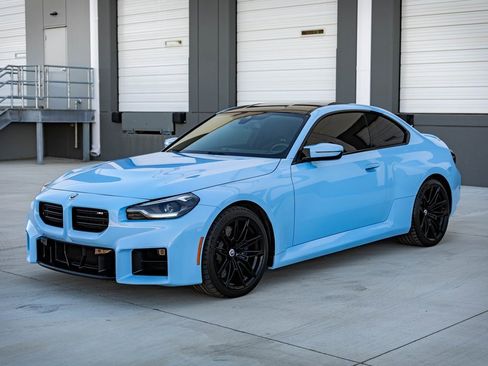 Used 2023 BMW M2 image 4