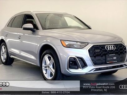 Certified 2024 Audi Q5 e Premium w/ Convenience Package