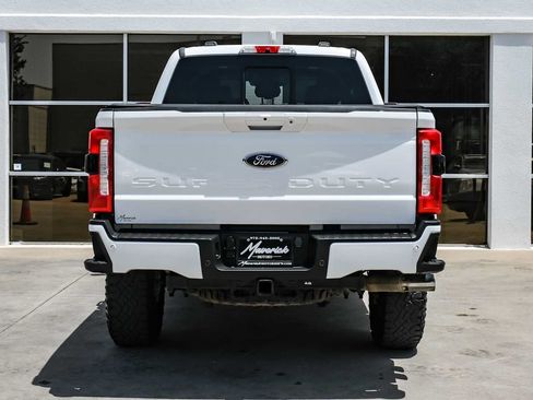 Used 2024 Ford F350 Lariat w/ Lariat Ultimate Package AWD/4WD image 11