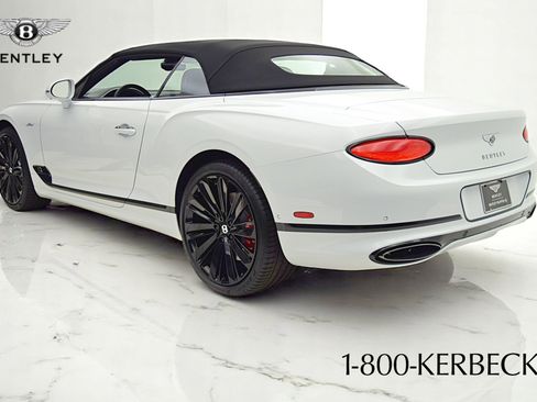 Used 2023 Bentley Continental GT Speed image 19