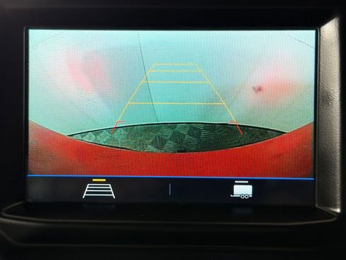 Used 2019 Chevrolet Silverado 1500 Custom Trail Boss w/ Custom Convenience Package image 19