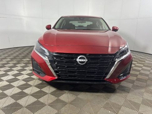 New 2025 Nissan Altima 2.5 SV w/ SV Special Edition Package image 2