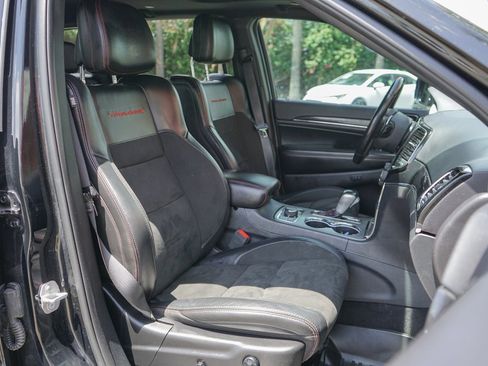 Used 2020 Jeep Grand Cherokee Trailhawk image 39