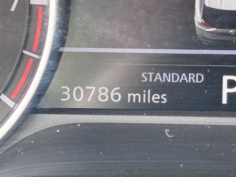 Used 2023 Nissan Rogue SV FWD image 25